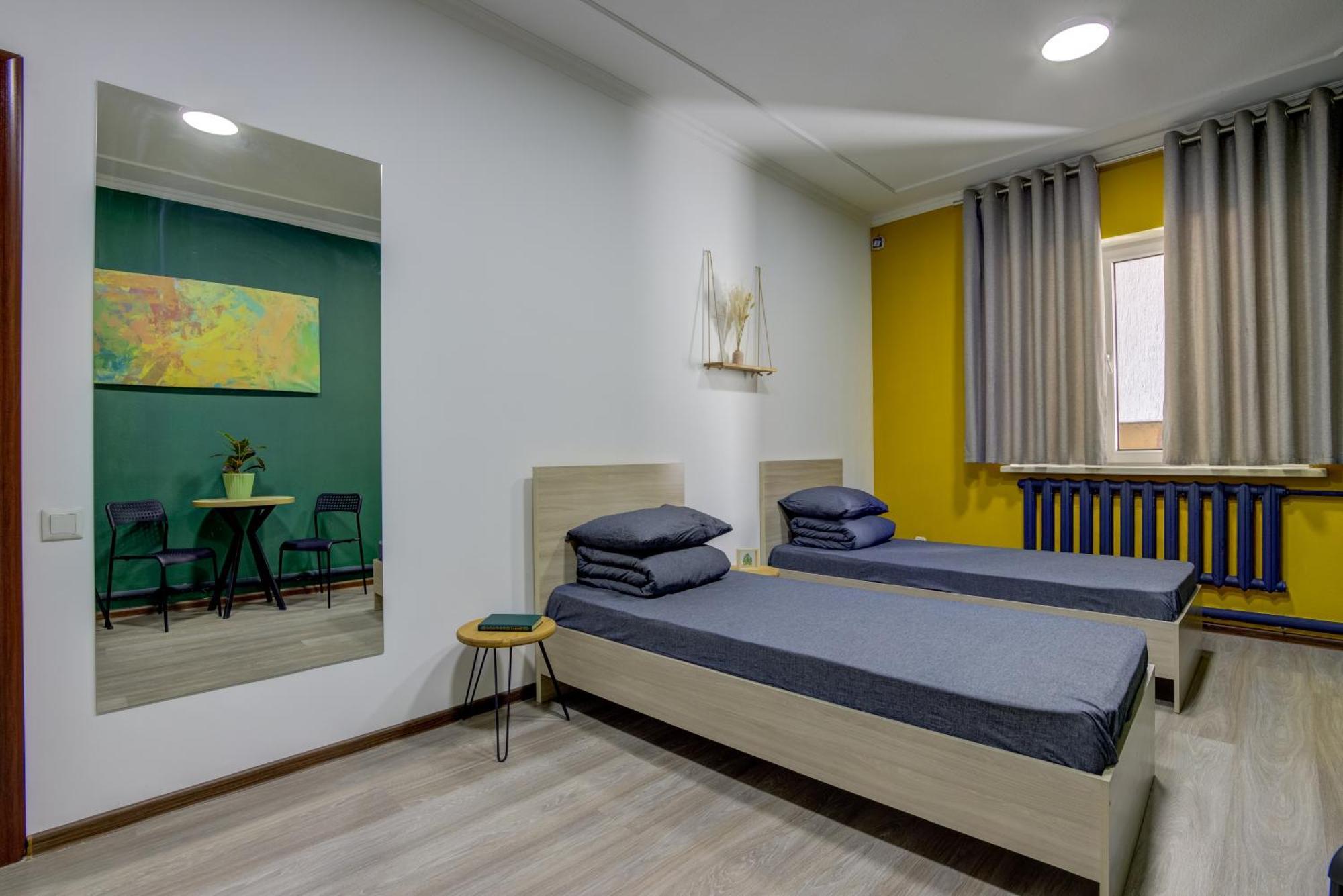 People Hostel & Coworking Бішкек Екстер'єр фото